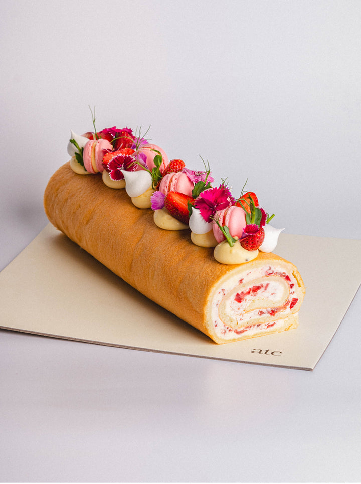 Strawberry & Custard Swiss Roll